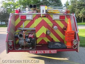 Twin, 3000-gallon dump tanks, a 400-gpm portable pump to support fill site ops, and 2,000 gallons of water....on in/on a compact unit.